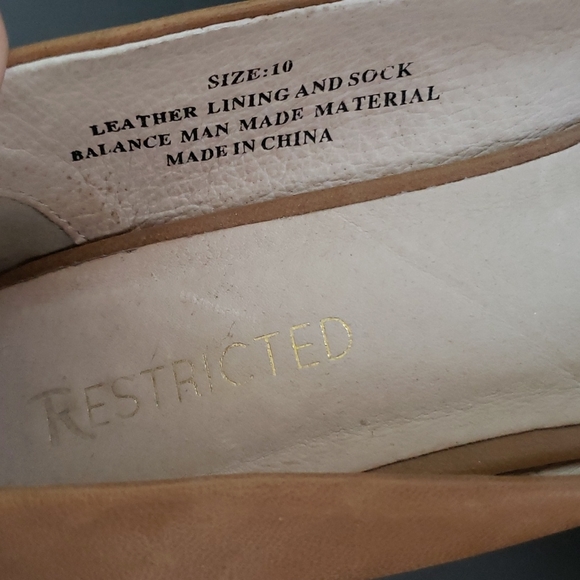 Restricted, beige wedges,  size 10 - Picture 4 of 4